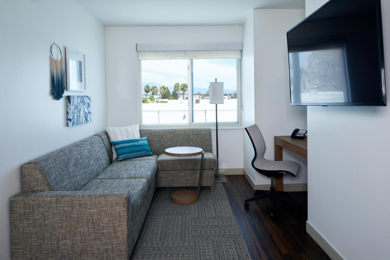 Element Irvine Hotel ภายนอก รูปภาพ